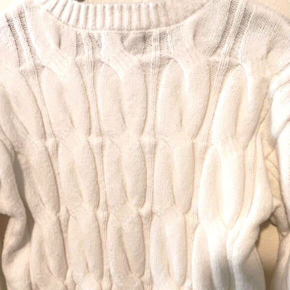 Madden NYC White Cable Knit Crewneck Pullover Sweater Sz M 100% Polyester - Picture 9 of 14